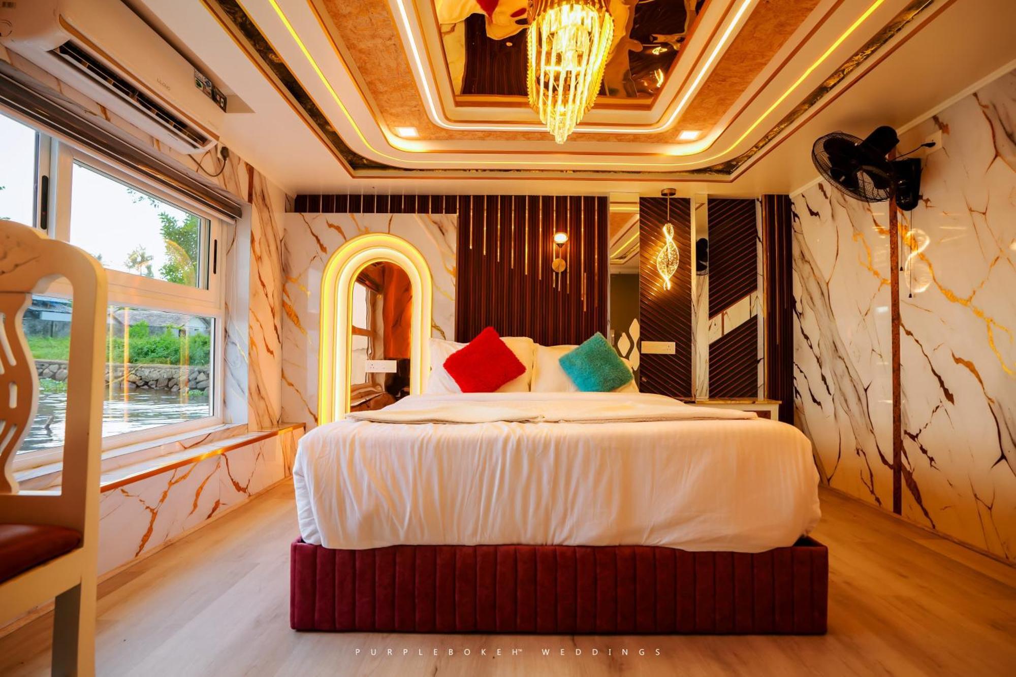 Beach Paradise Day Cruise Houseboat Alappuzha Exterior foto